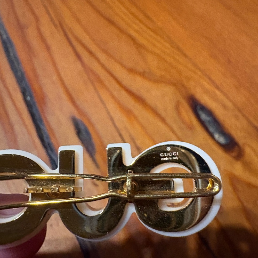 Gucci Gold Crystal Embellished Hair Clip - Picture 2 of 4